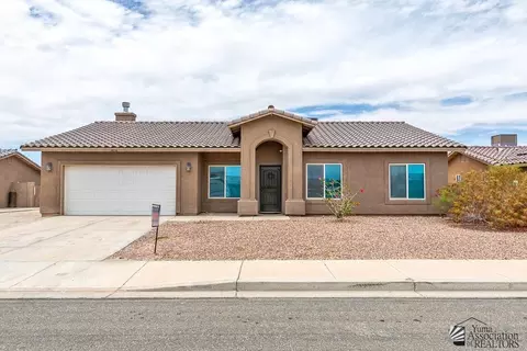 4116 S Sunflower Dr, Yuma, AZ 85365