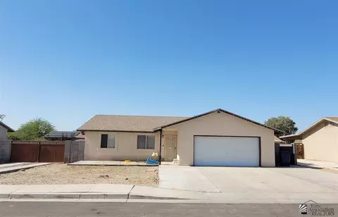 8876 E 39 St, Yuma, AZ 85365