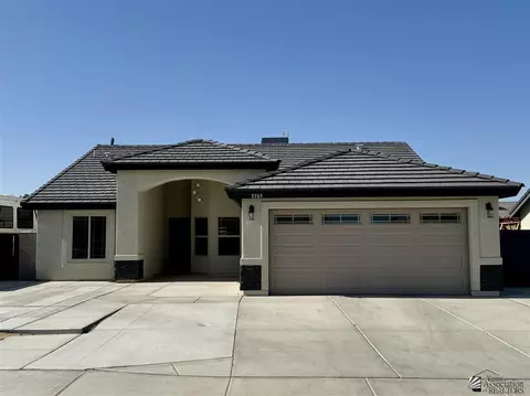 3765 E San Diego St, San Luis, AZ 85349