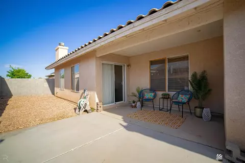 Exterior - 6302 E 44th Pl, Yuma, AZ 85365 photo 5 of 8