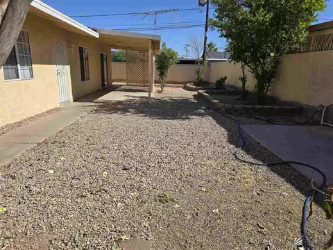 Exterior - 132 E 25 Pl, Yuma, AZ 85364 photo 5 of 9
