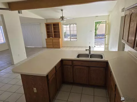 Kitchen - 132 E 25 Pl, Yuma, AZ 85364 photo 5 of 5