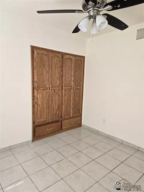 Bedroom - 132 E 25 Pl, Yuma, AZ 85364 photo 5 of 5