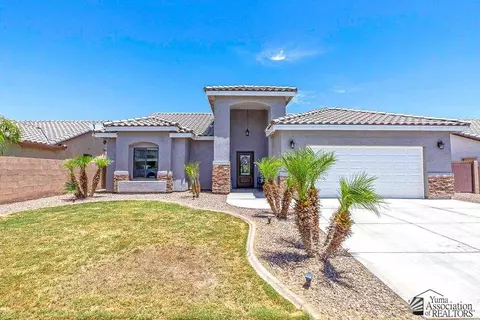 258 E 12 Pl, Somerton, AZ 85350