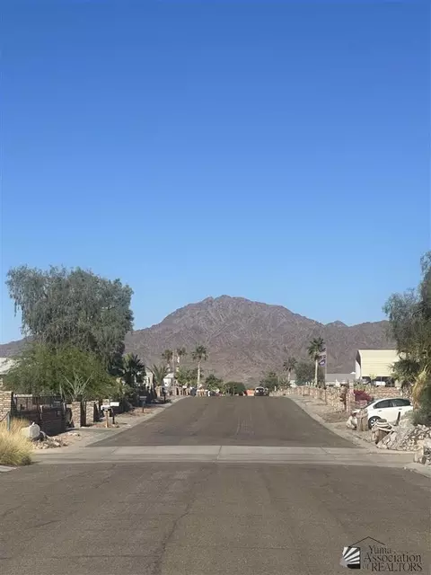 13524 E 52 Dr, Yuma, AZ 85367 photo 4