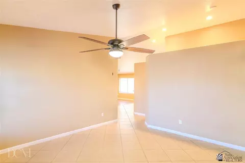 8964 E 24 Ln, Yuma, AZ 85365 photo 9