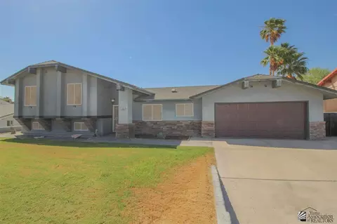1404 W Ridgeview Dr, Yuma, AZ 85364