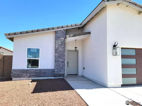 7944 E 35 Pl, Yuma, AZ 85365 photo 2
