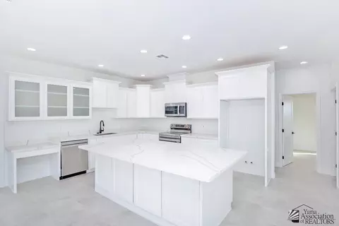 7944 E 35 Pl, Yuma, AZ 85365 photo 8