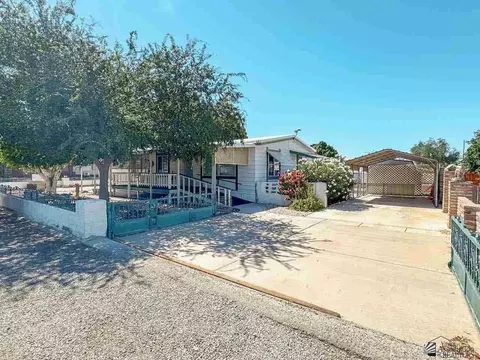 1104 S Magnolia Ave, Yuma, AZ 85364