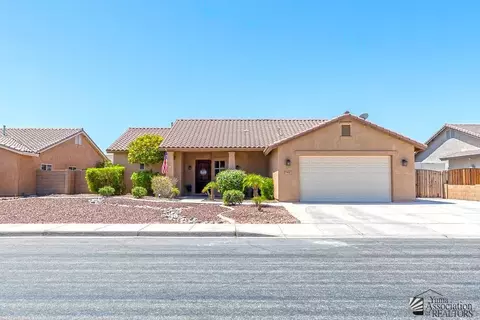 Exterior - 7871 E 36 Pl, Yuma, AZ 85365 photo 2 of 8