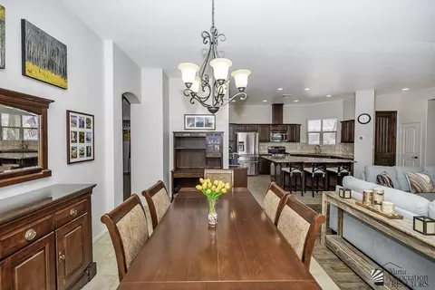 Dining - 7871 E 36 Pl, Yuma, AZ 85365 photo 3 of 3