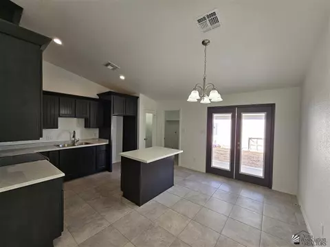 Kitchen - 4658 E Nadine St, San Luis, AZ 85349 photo 3 of 4