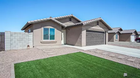 3694 S Kimball Ave, Yuma, AZ 85365
