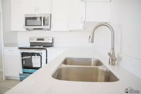 Kitchen - 3557 S Devane Dr, Yuma, AZ 85365 photo 2 of 3