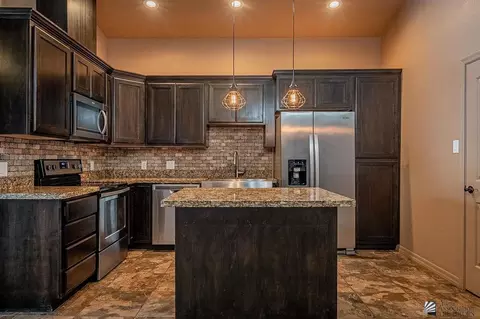 Kitchen - 5328 E 34 St, Yuma, AZ 85365 photo 2 of 3
