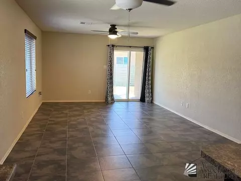 Living - 7161 E 37 St, Yuma, AZ 85365 photo 3 of 3
