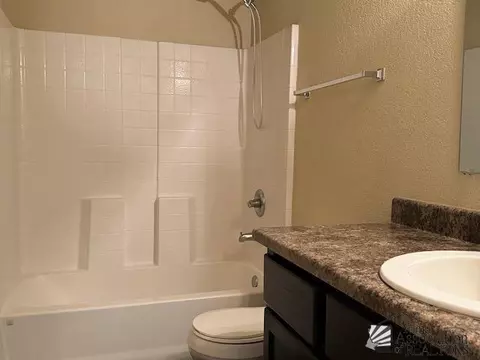 Bath - 7161 E 37 St, Yuma, AZ 85365 photo 1 of 1