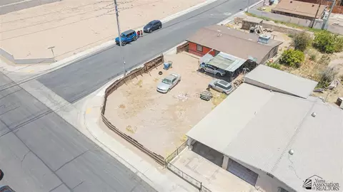 204 E Spring St, Somerton, AZ 85350