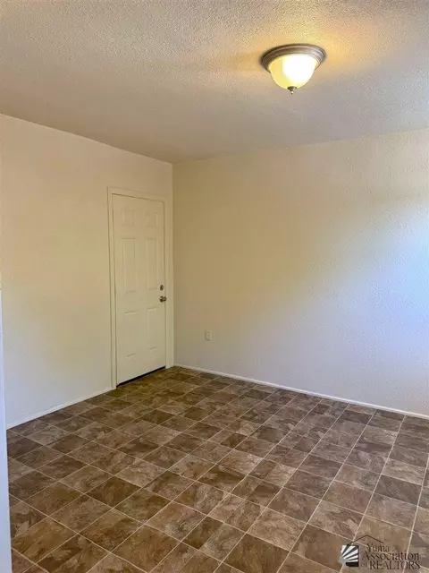 Dining - 7176 E 24 Pl, Yuma, AZ 85365 photo 1 of 1