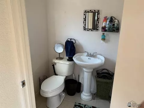 Bath - 14769 E 49 St, Yuma, AZ 85367 photo 5 of 5