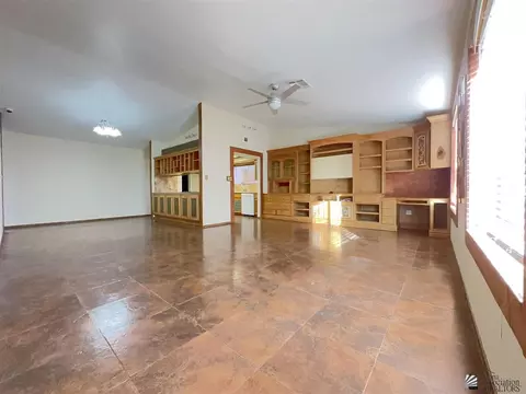 Living - 6335 E 40 Ln, Yuma, AZ 85365 photo 6 of 8