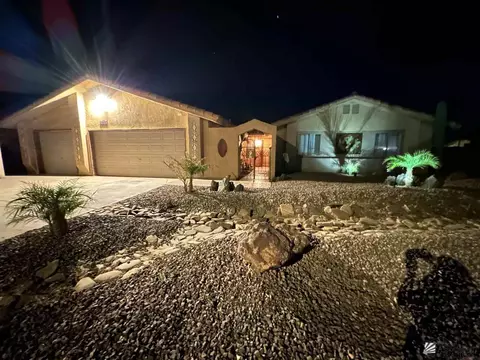 Exterior - 6335 E 40 Ln, Yuma, AZ 85365 photo 5 of 9