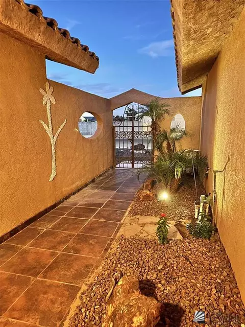Exterior - 6335 E 40 Ln, Yuma, AZ 85365 photo 4 of 9