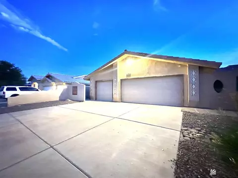 Exterior - 6335 E 40 Ln, Yuma, AZ 85365 photo 6 of 9