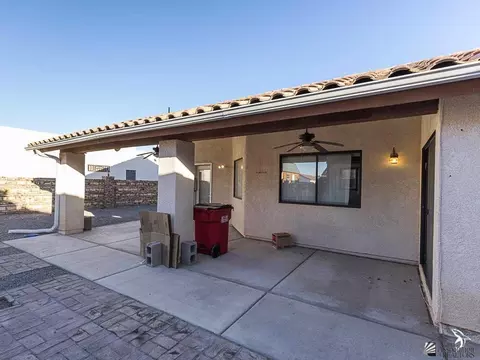 Exterior - 13852 E 52 Dr, Yuma, AZ 85367 photo 6 of 7