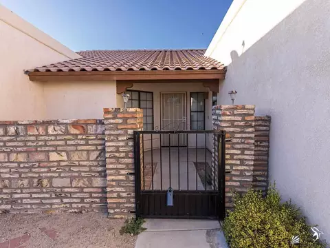 Exterior - 13852 E 52 Dr, Yuma, AZ 85367 photo 3 of 7