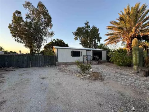 13330 E 44 Dr, Yuma, AZ 85367 photo 2