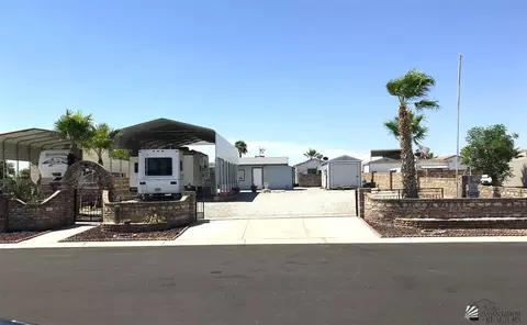 12811 E 46 Dr, Yuma, AZ 85367