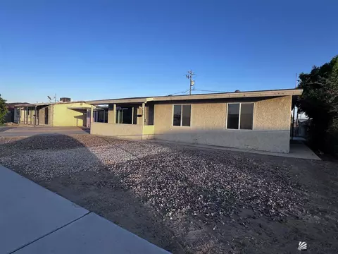 925 E 25 St, Yuma, AZ 85365