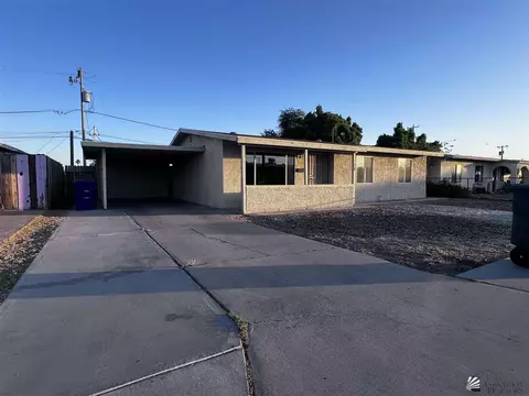 Exterior - 925 E 25 St, Yuma, AZ 85365 photo 3 of 6
