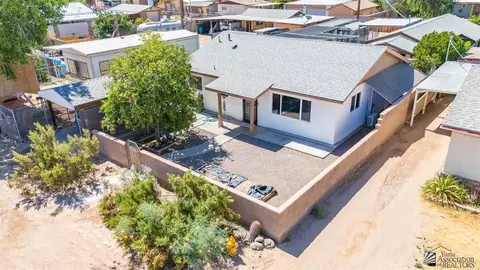 28549 Bakersfield, Wellton, AZ 85356
