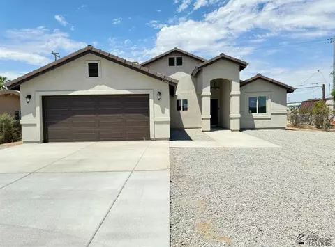 2284 E 15 St, Yuma, AZ 85364