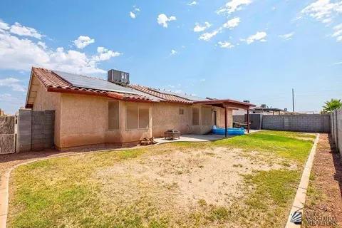 Exterior - 6353 E 44th Pl, Yuma, AZ 85365 photo 7 of 9