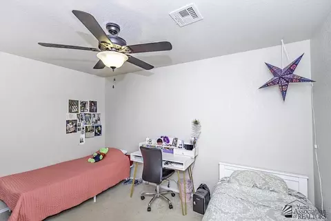 Bedroom - 6353 E 44th Pl, Yuma, AZ 85365 photo 2 of 8