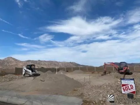 12311 S Grandview Dr, Yuma, AZ 85367