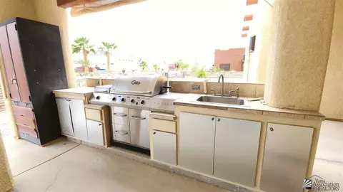 Kitchen - 14871 E 49 Dr, Yuma, AZ 85367 photo 4 of 4