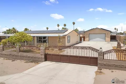 9446 E Wagon Wheel Dr, Yuma, AZ 85365