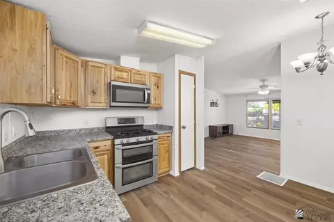 9446 E Wagon Wheel Dr, Yuma, AZ 85365 photo 6
