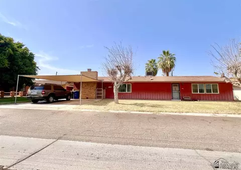1924 W Pueblo St, Yuma, AZ 85364