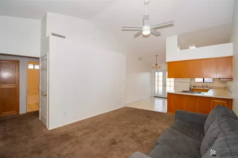 Living - 2183 E 27 Ln, Yuma, AZ 85365 photo 2 of 3