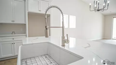 Kitchen - 7905 E 34 Ln, Yuma, AZ 85365 photo 5 of 5