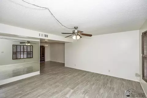 631 E Robin Ln, Yuma, AZ 85365 photo 5