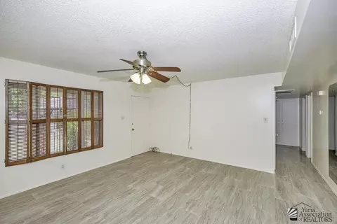631 E Robin Ln, Yuma, AZ 85365 photo 7