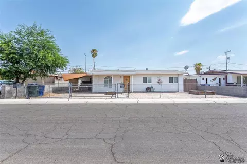 2075 E 24 Pl, Yuma, AZ 85365