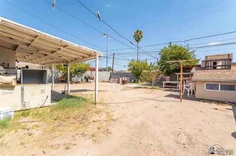 2075 E 24 Pl, Yuma, AZ 85365 photo 12